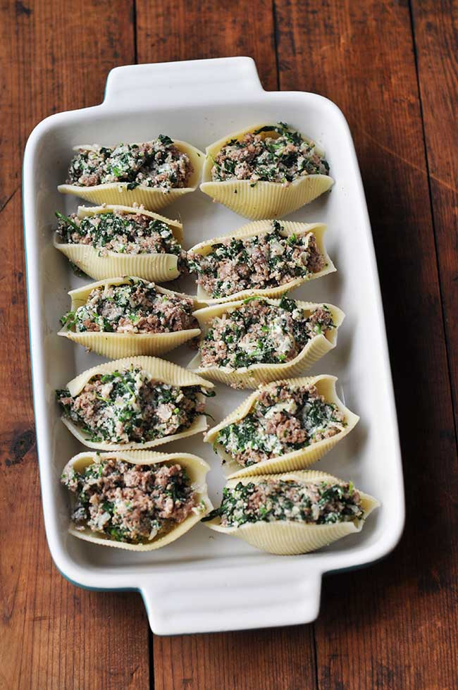 Ground Turkey And Spinach
 Healthy Stuffed Shells with Ground Turkey and Spinach