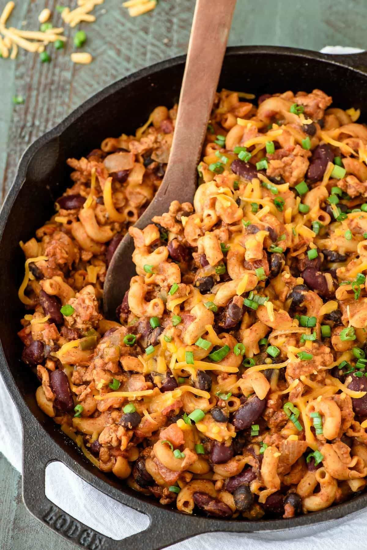 Ground Turkey Mac And Cheese
 An easy delicious recipe for chili mac and cheese with
