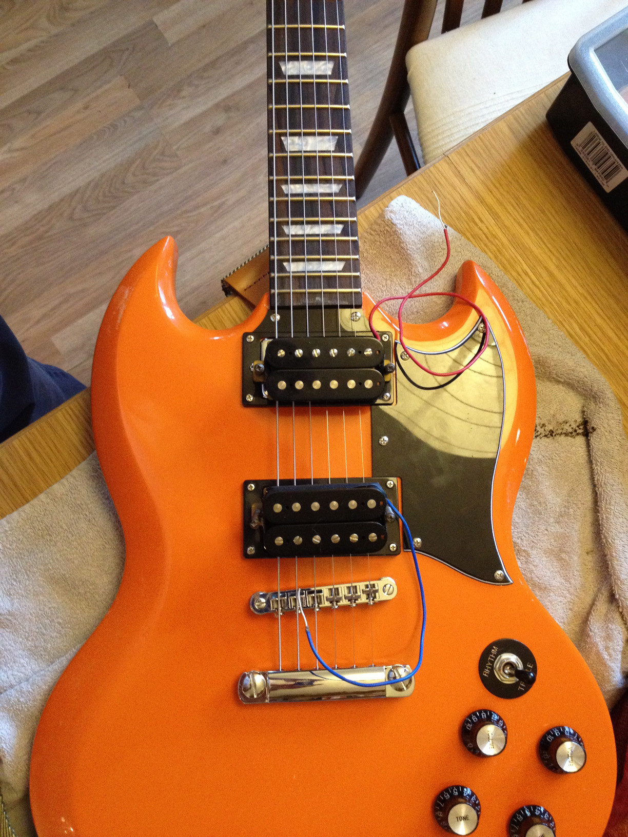 Guitar Kit DIY
 DIY guitar kit – Capri Orange SG