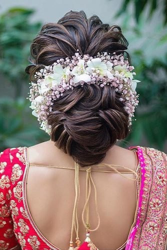 Hairstyles For Indian Wedding Guests
 42 Chic And Easy Wedding Guest Hairstyles