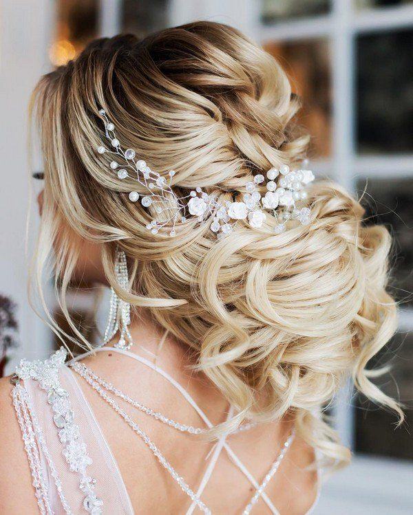 Hairstyles For Long Hair Weddings
 Wedding Hairstyles for Long Hair Bridal Updos for Long