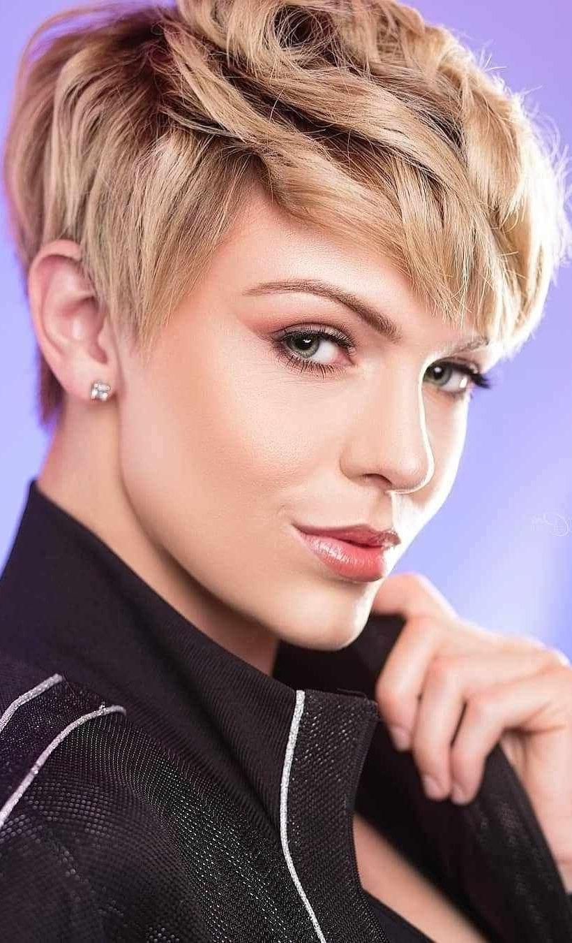 Hairstyles For Short Hairs For Girls
 23 Cool Short Haircuts for Women for Killer Looks Short