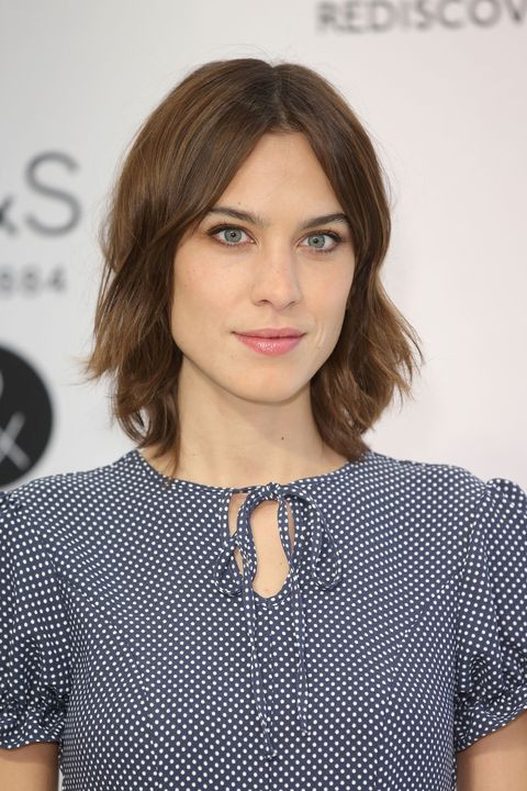 Hairstyles While Growing Out Short Hair
 How to Grow Out Your Hair Celebs Growing Out Short Hair