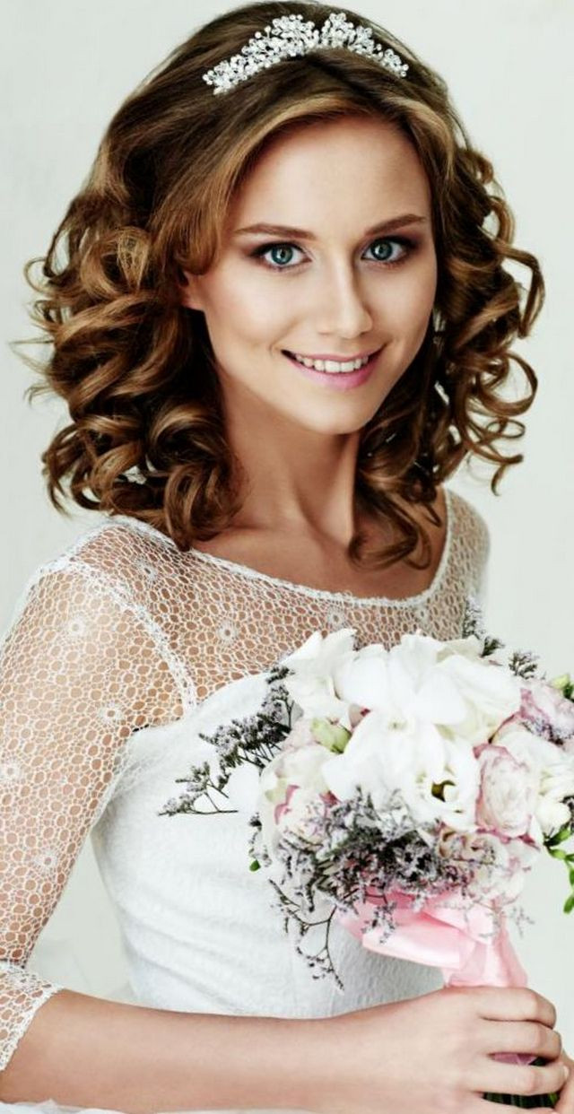 Hairstyles With Tiaras For Brides
 Wedding Hairstyle with Tiara