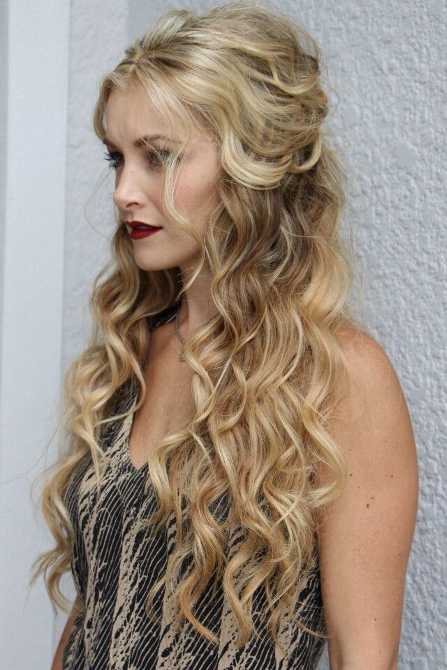 Half Up Curly Hairstyles
 25 Most Attractive and Beautiful Half Up Half Down
