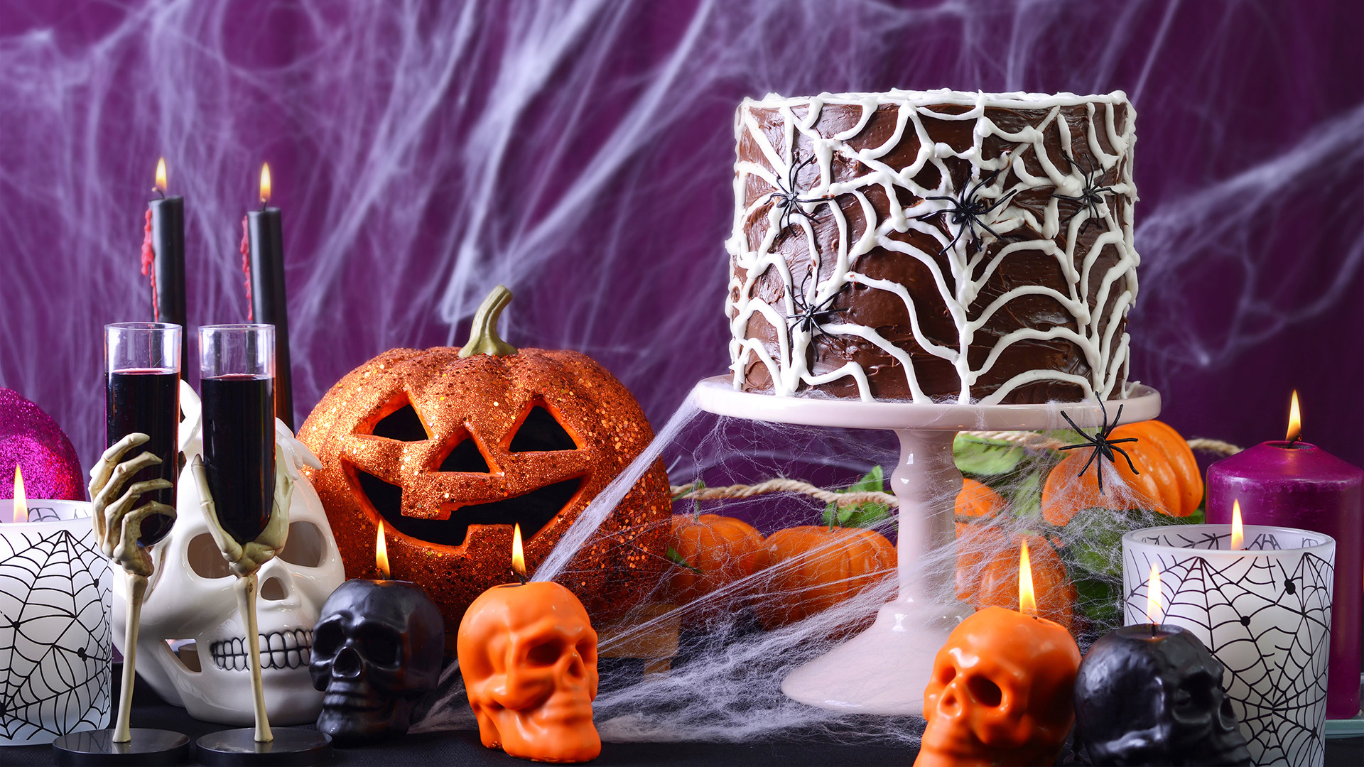 Halloween Birthday Decorations
 Easy DIY decorations for your Halloween party TODAY