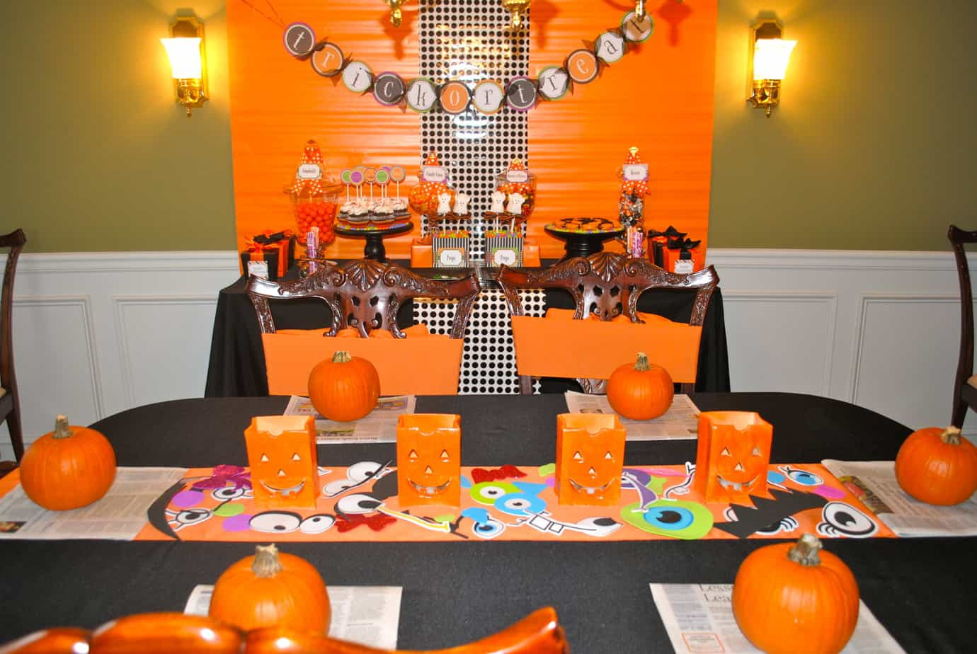 Halloween Birthday Decorations
 Halloween Party Ideas For Kids 2019 With Daily