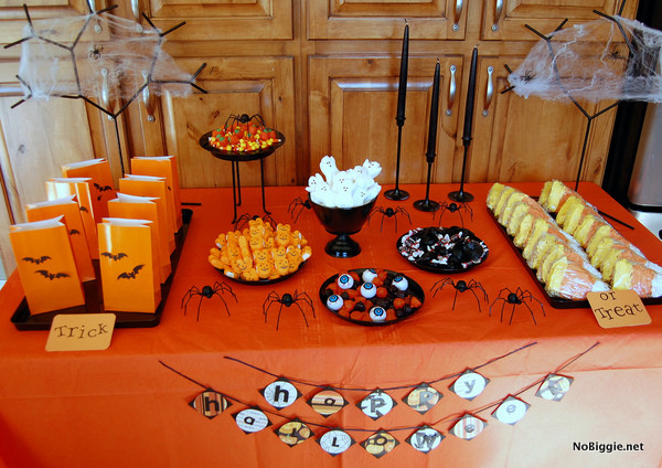 Halloween Candy Table
 Halloween Candy Table