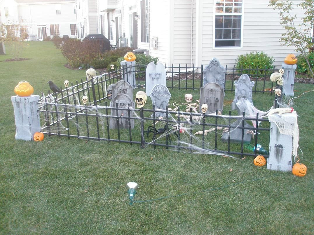 Halloween Cemetery Fence
 cemetery fences and gates