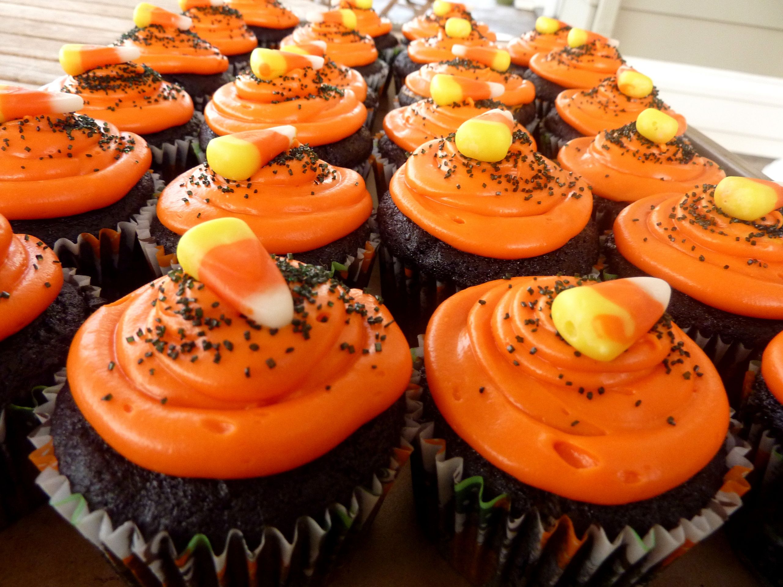 Halloween Cupcakes Pinterest
 "Black Velvet" Halloween Cupcakes