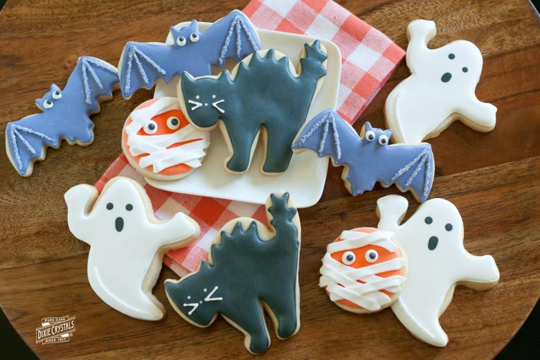 Halloween Cutout Cookies
 Halloween Sugar Cookies with Royal Icing