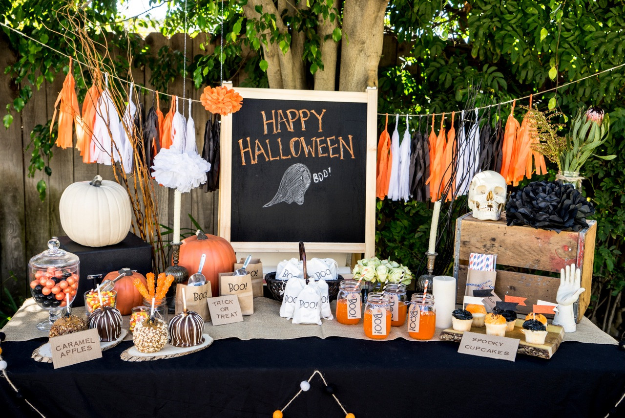 Halloween Party Contest Ideas
 Planning the Perfect Halloween Party With Kids