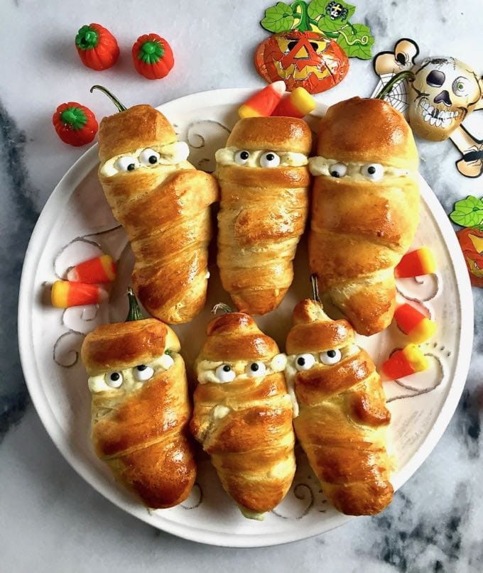 Halloween Side Dishes For Parties
 Easy Halloween Party Recipe Jalapeño Mummies