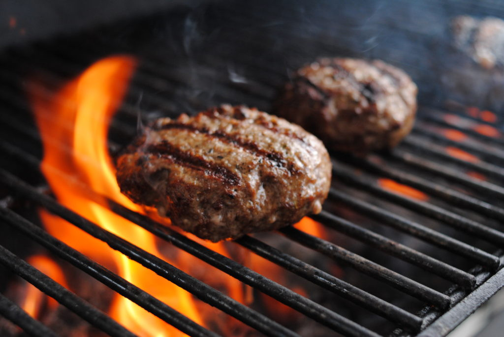Hamburgers On The Grill
 Great Grilled Hamburgers Yes You Can Grill