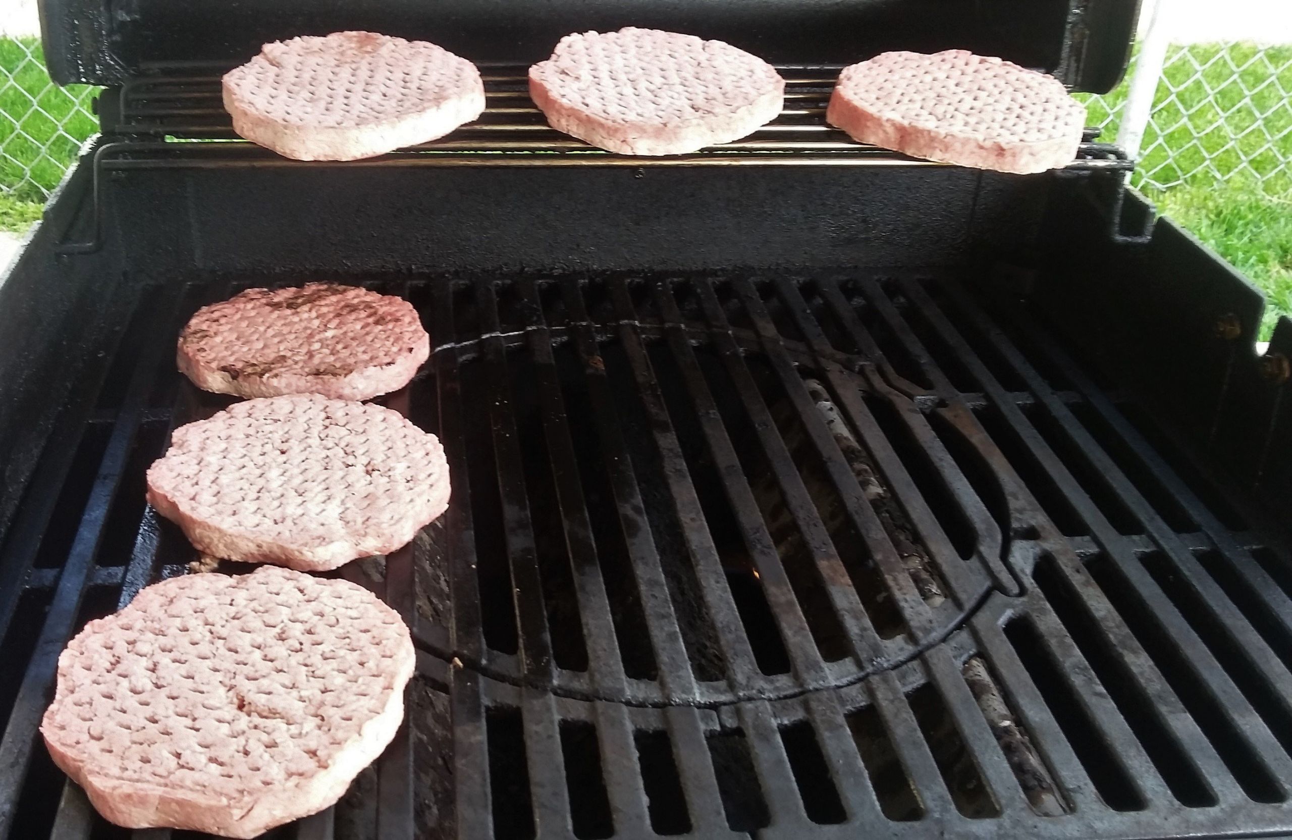 Hamburgers On The Grill
 How to Grill Frozen Hamburgers 4theGrill Great