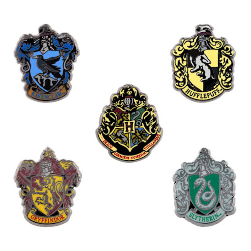 Harry Potter Pins
 Universal Studios Harry Potter Hogwarts Miniature Crest