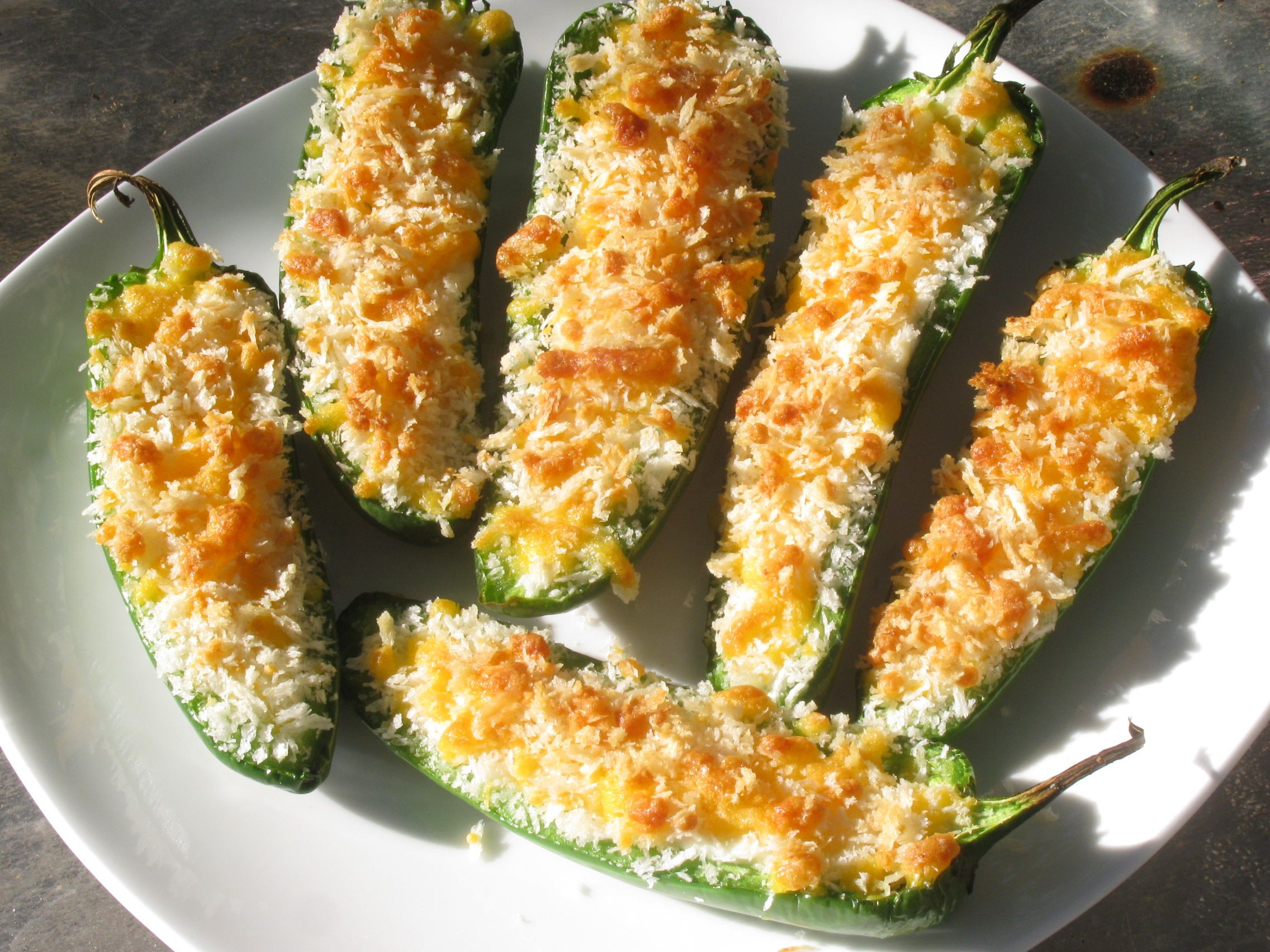 Healthy Jalapeno Poppers
 Skinny Jalapeno Poppers 47 calories Yummy