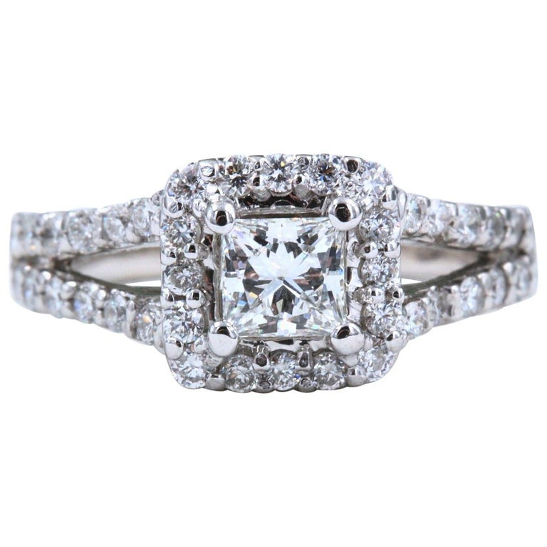 Helzberg Diamonds Engagement Rings
 Helzberg Diamond Engagement Ring For Sale at 1stdibs
