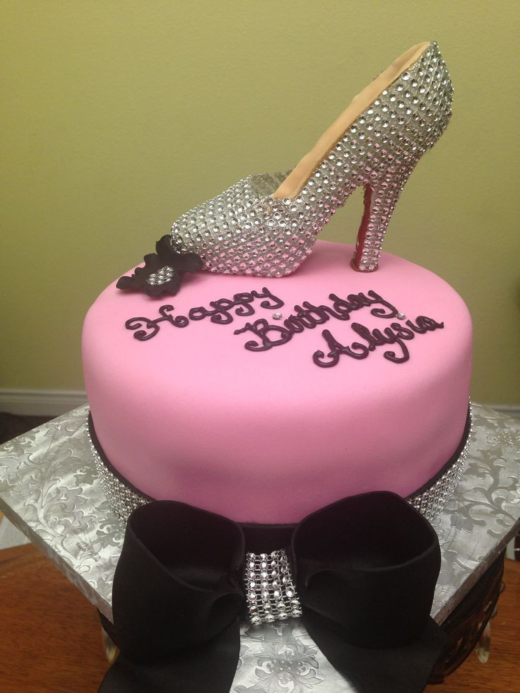 High Heel Birthday Cake
 16 best images about Kalyn s high heel cakes on Pinterest