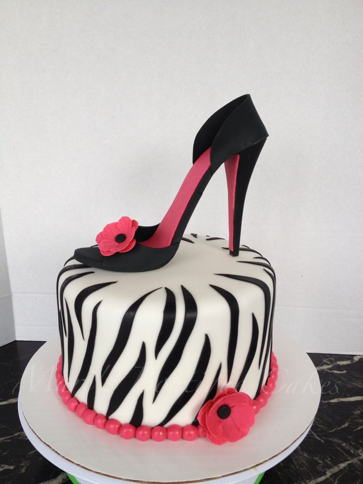High Heel Birthday Cake
 9 best High heels cake topper images on Pinterest
