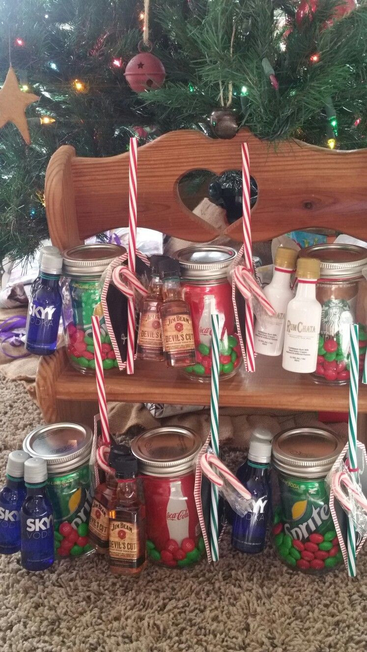 Holiday Drink Gift Ideas
 Mason jar alcoholic drink ts