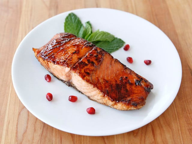 Holiday Fish Recipes
 Pomegranate Glazed Salmon Holiday Fish Recipe