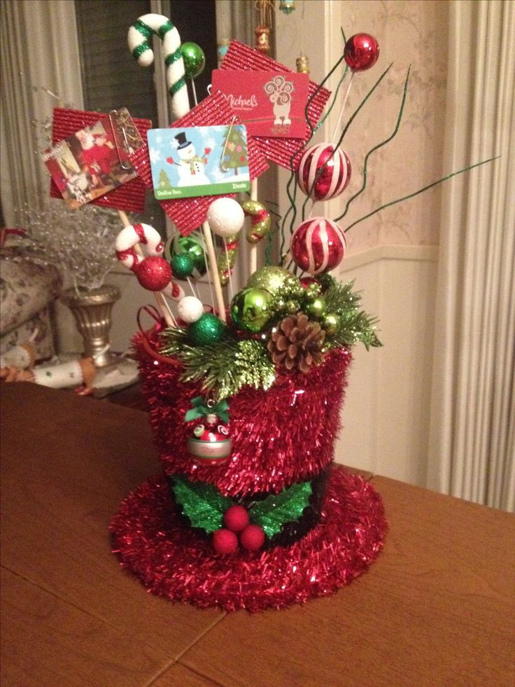 Holiday Gift Card Ideas
 Gift card bouquet for Christmas