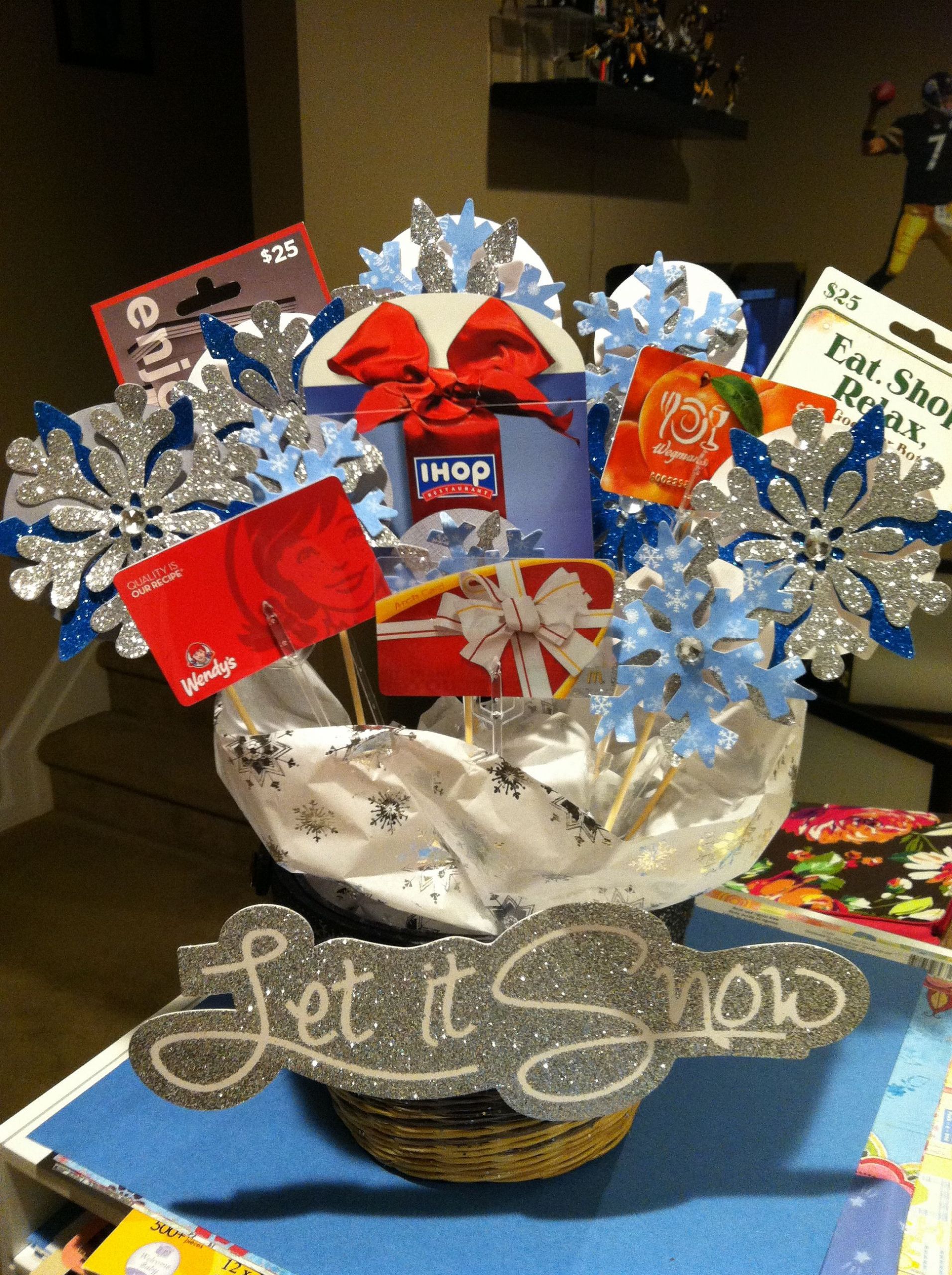 Holiday Gift Card Ideas
 Gift card bouquet Wanted to do more "wintery" instead