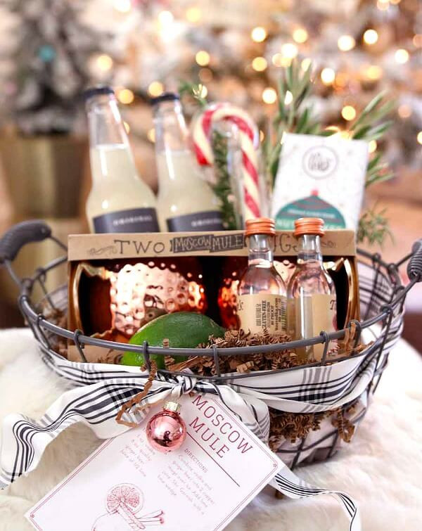 Holiday Hostess Gift Ideas
 10 Easy Christmas Host Hostess Gifts