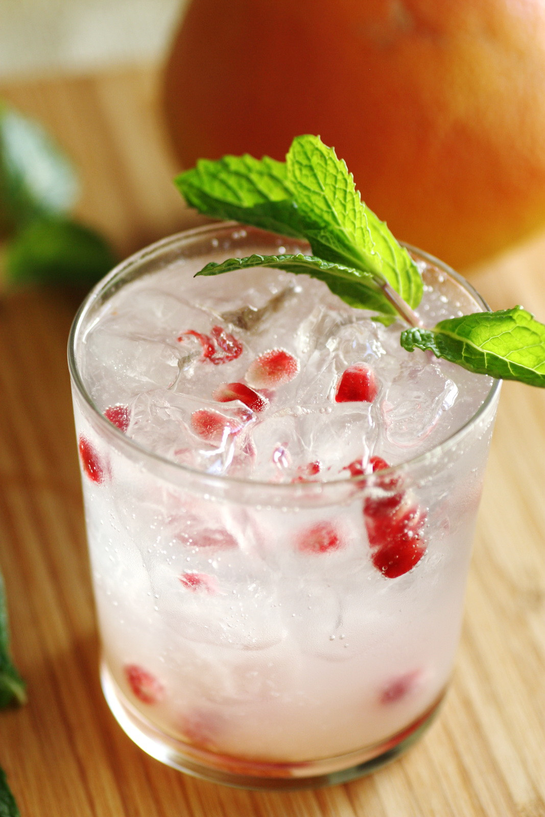 Holiday Party Drink Ideas
 Pomegranate Christmas Cocktail – Alcoholic Holiday Party
