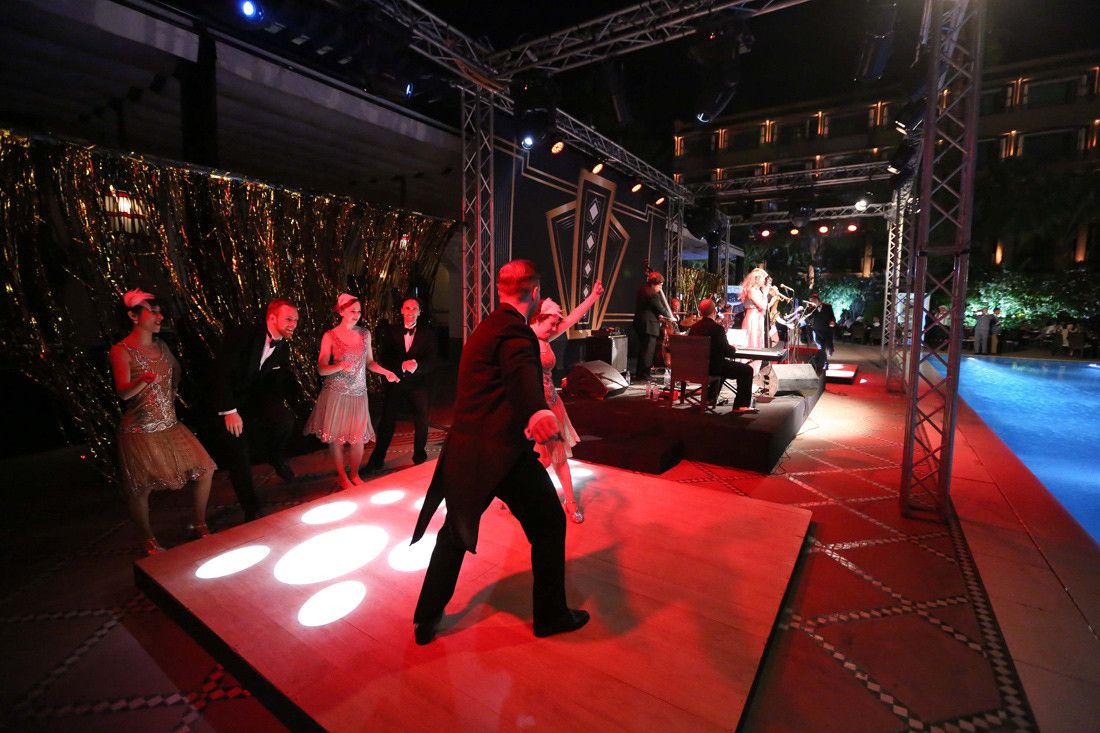 Holiday Party Entertainment Ideas
 Entertainment ideas for your Christmas party