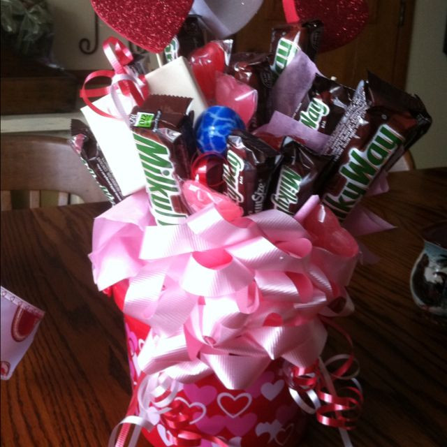 Homemade Valentine Gift Basket Ideas
 Another DIY Valentine t basket