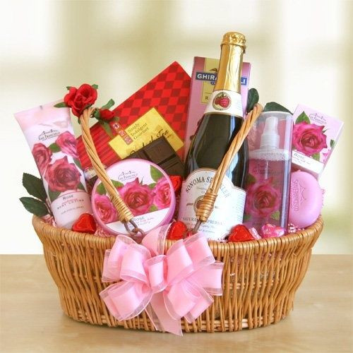 Homemade Valentine Gift Basket Ideas
 Valentine s Day Gifts Making a Personalized Gift Basket