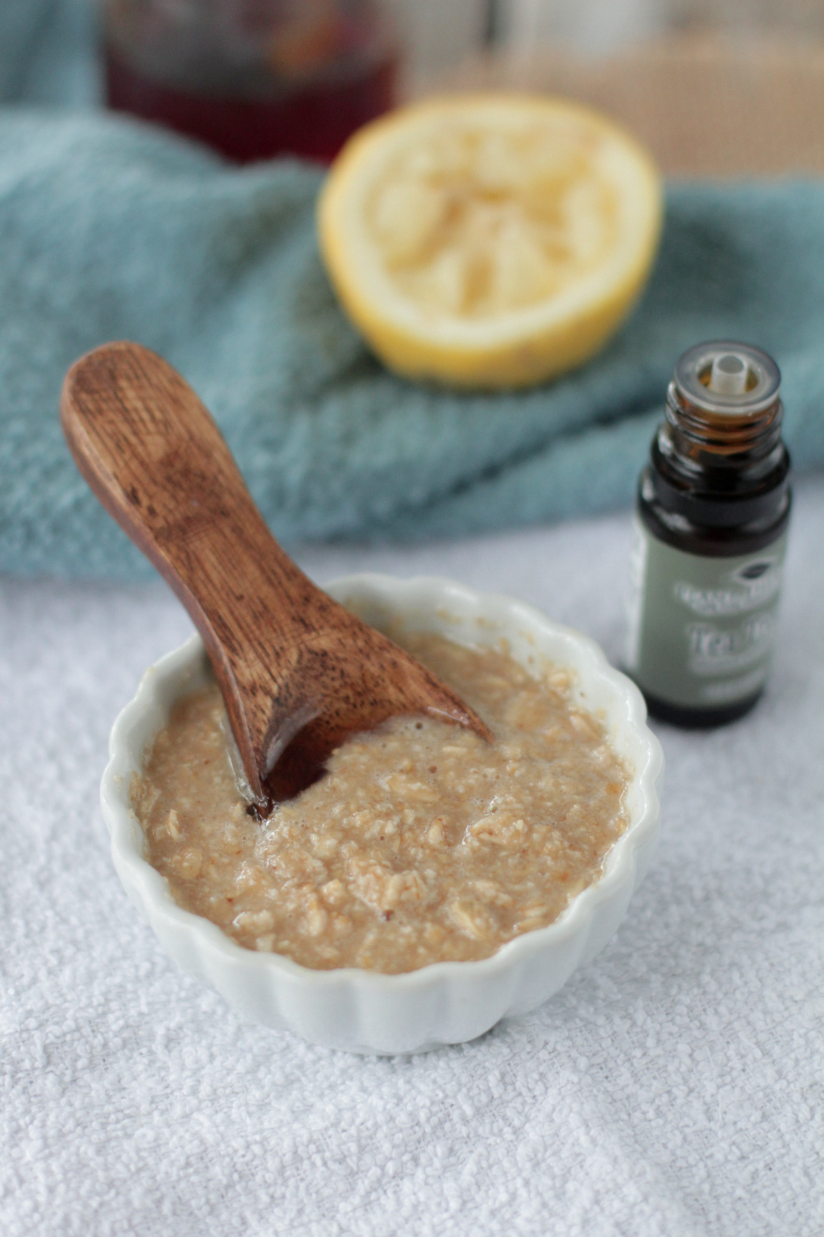 Honey Mask DIY
 Homemade Honey Oatmeal Acne Mask Live Simply