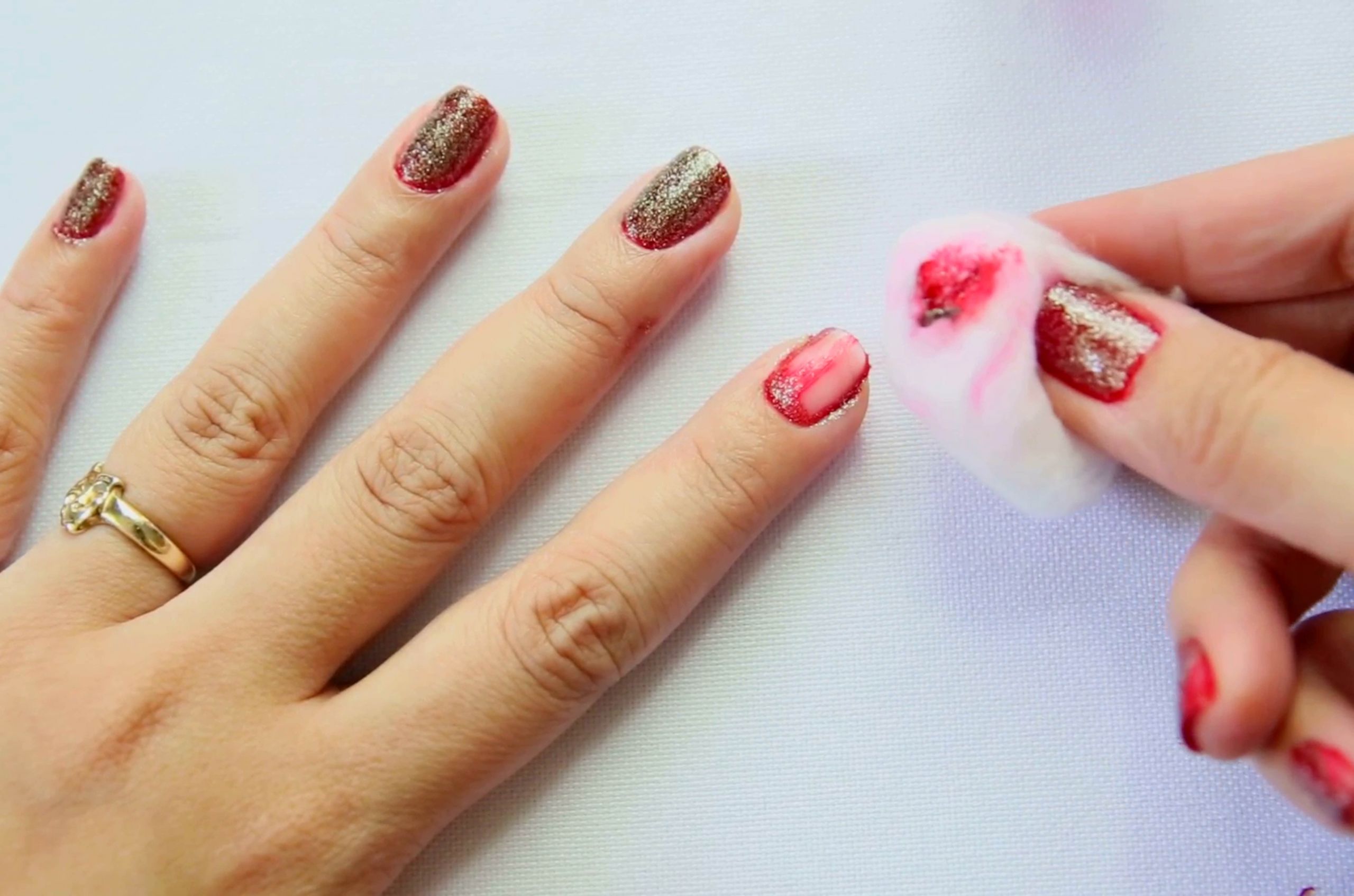 How To Glitter Nails
 How to Remove Glitter Nail Polish 11 Steps with