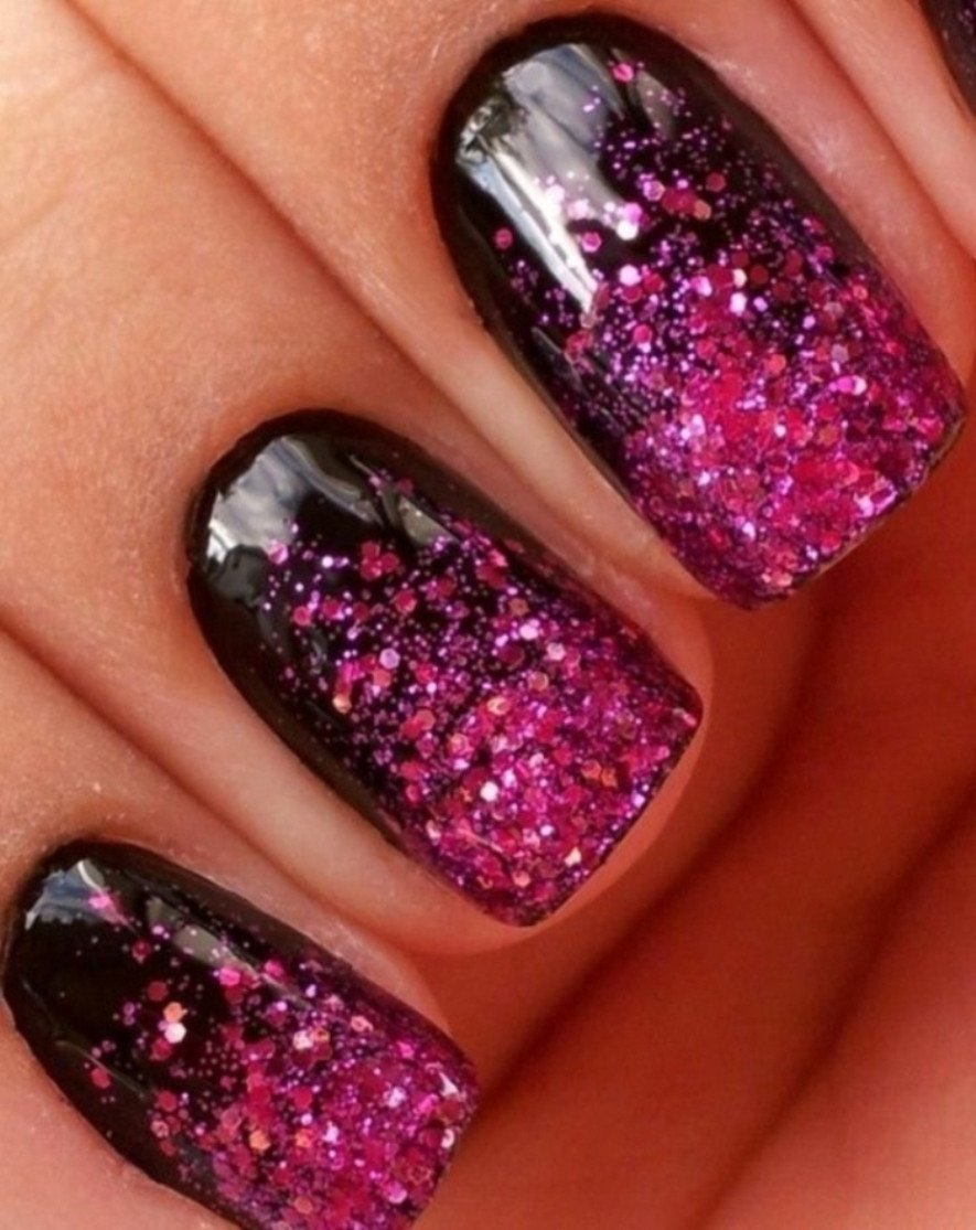 How To Glitter Nails
 Glitter Nails