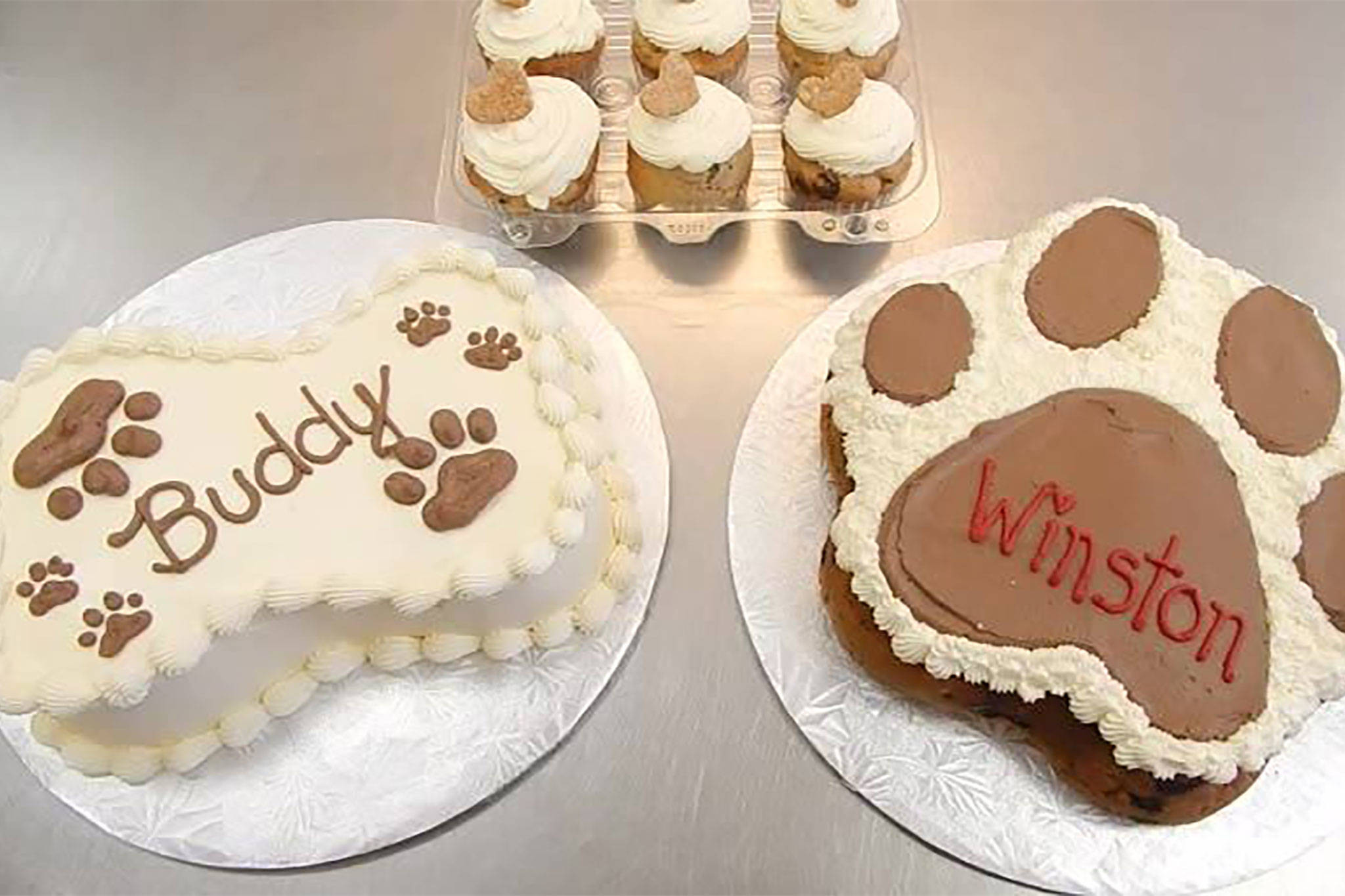 How To Make A Birthday Cake For A Dog
 Toronto can t stop ing cakes and cupcakes for their dogs