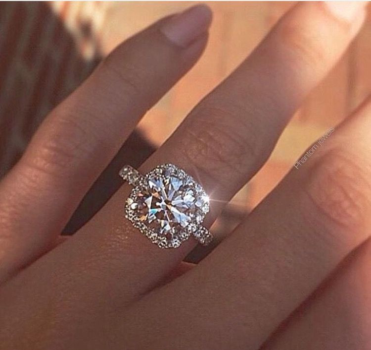 Huge Wedding Ring
 Crystal Jewelry for the Body