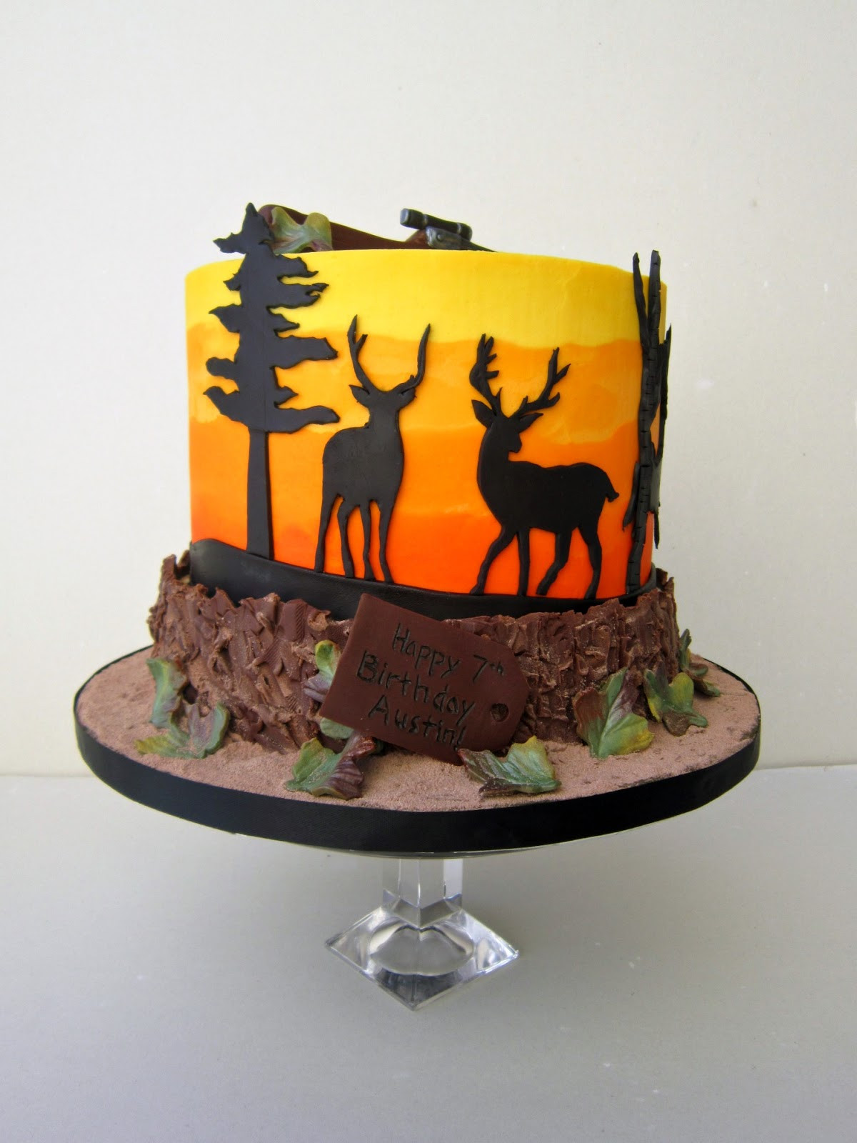 Hunting Birthday Cake
 Delectable Cakes Deer Hunting Birthday Cake