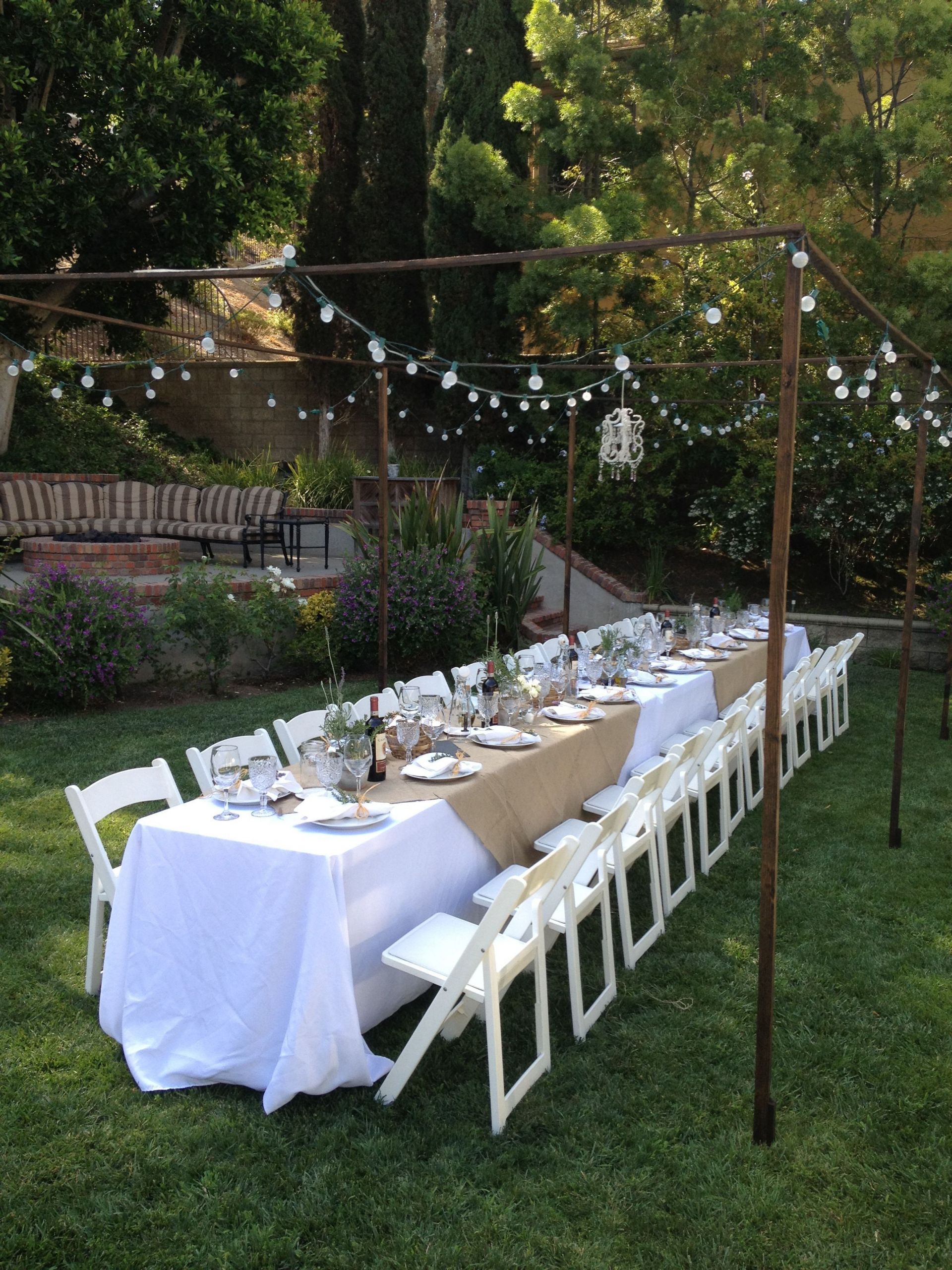 Ideas For A Backyard Engagement Party
 Superb 7 Engagement Party Ideas for Travelling Enthusiasts