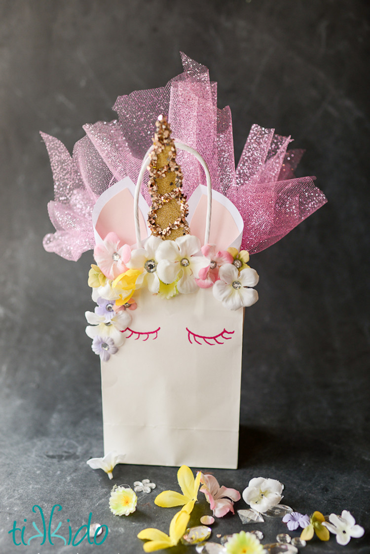 Ideas For A Unicorn Child'S Birthday Party
 25 Unicorn Birthday Party Ideas