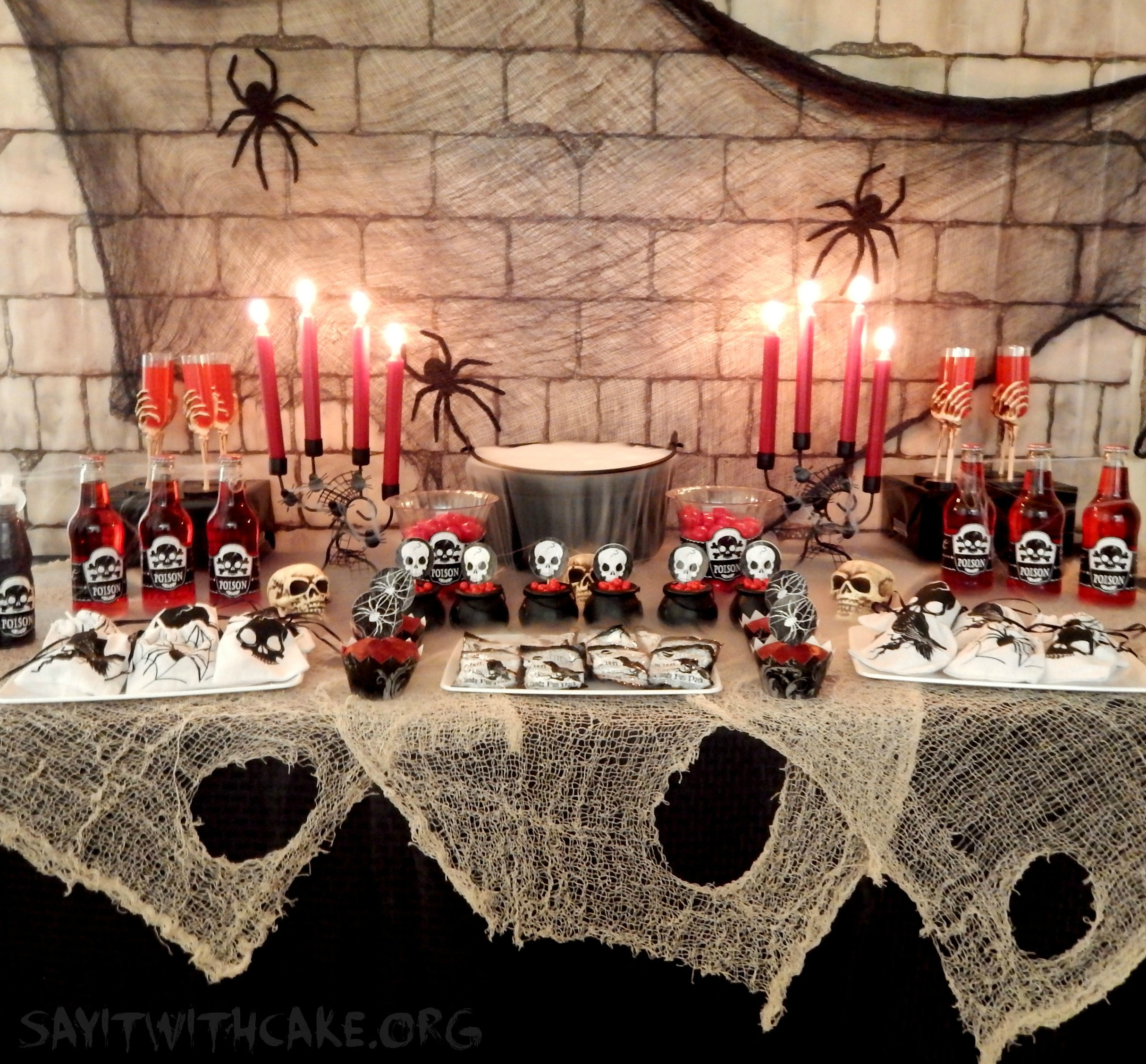 Ideas For Halloween Birthday Party
 Halloween Party for Kids – Say it With Cake