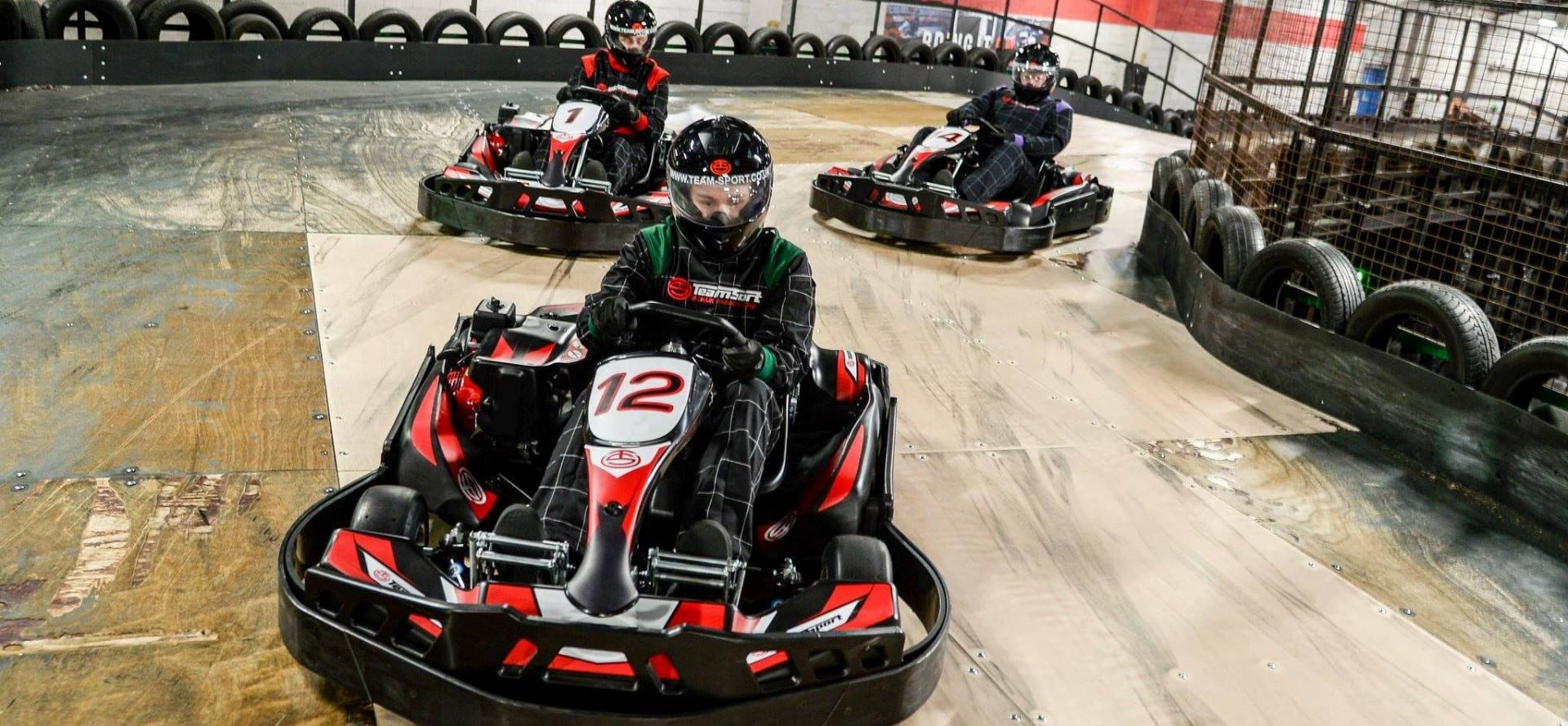 Indoor Go Karting Kids
 2x15 Minute Timed Go Karting Session for Adults and Kids