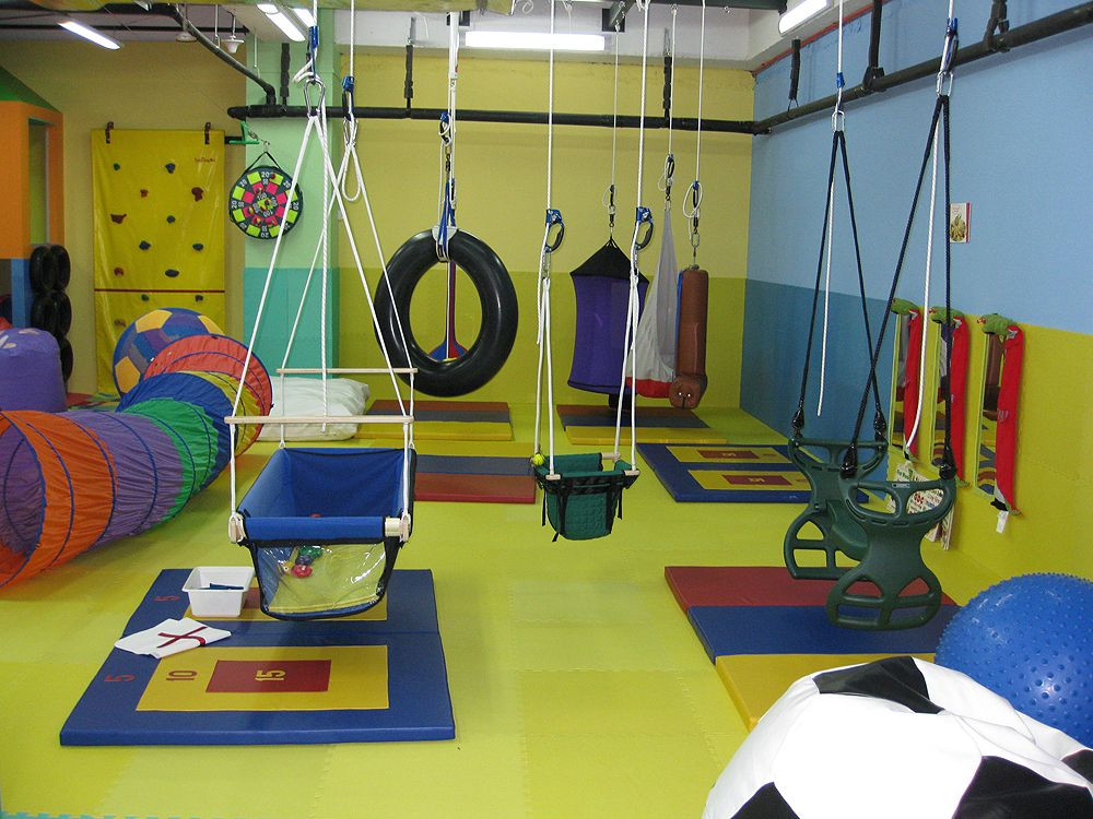 Indoor Kids Gym
 Royce Kids Gym