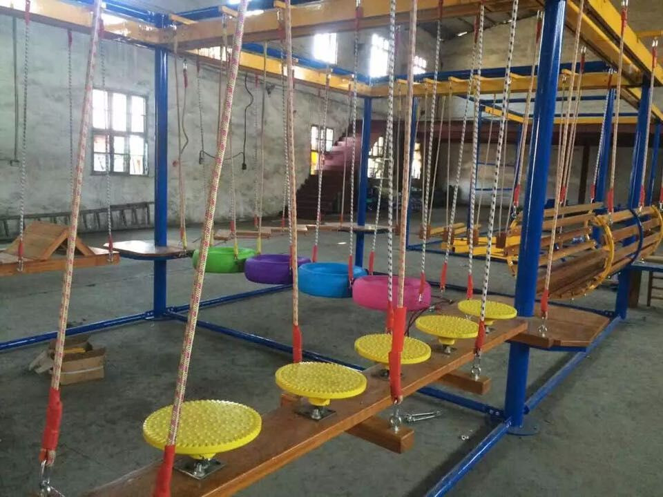 Indoor Obstacle Course For Kids
 Summer Activities to Burn f Energy Rainy Days