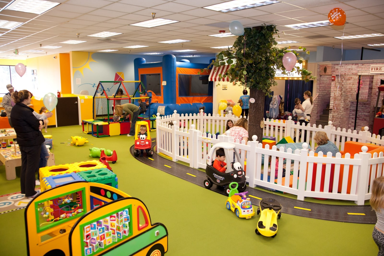 Indoor Play Area For Kids
 PreSchool In Lynnwood WA Kids Learning Center