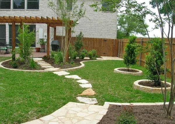 Inexpensive Backyard Landscaping Ideas
 100 Landscaping Ideas for Front Yards and Backyards