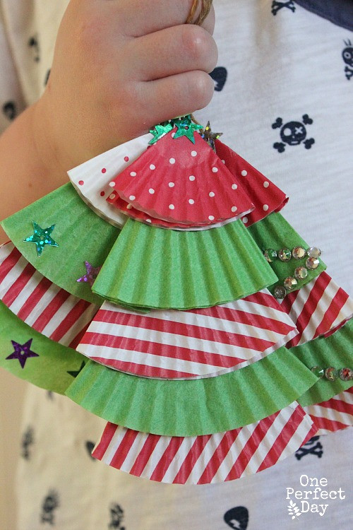Inexpensive Christmas Crafts
 20 Quick and Cheap Christmas Craft Ideas for Kids