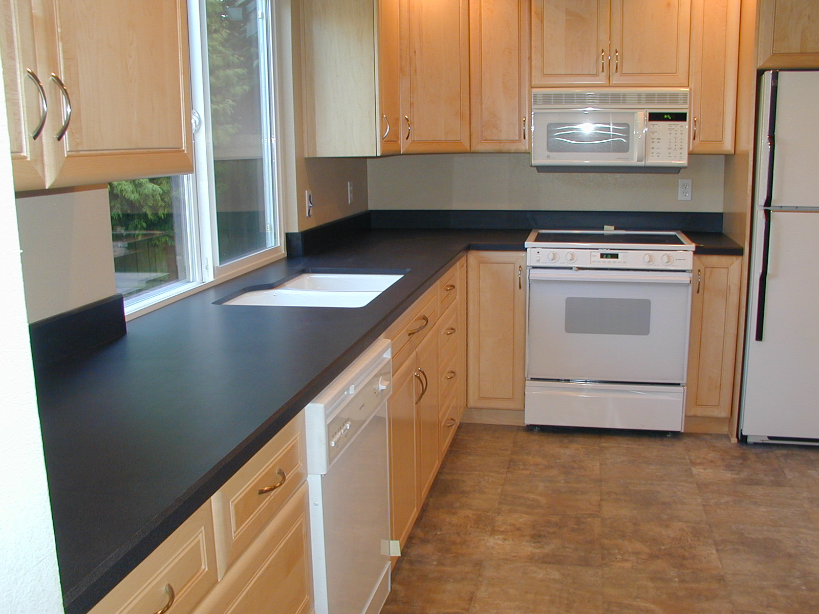 Inexpensive Kitchen Counter
 Inexpensive Kitchen Countertop to Consider – HomesFeed