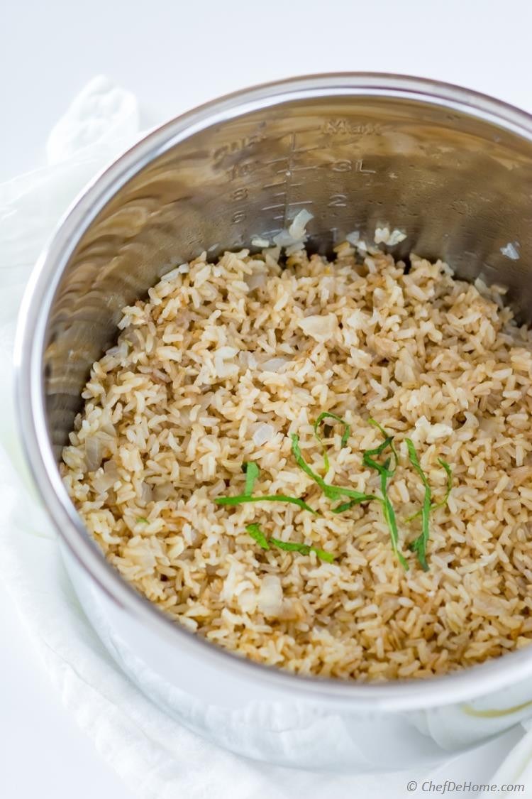 Instant Pot Brown Rice Recipe
 Instant Pot Garlic Brown Rice Recipe